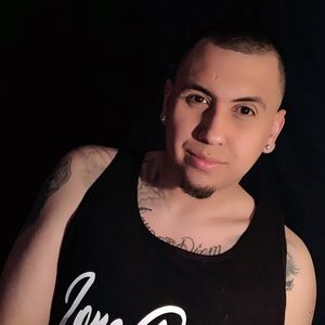 Meet your Posher, Javier